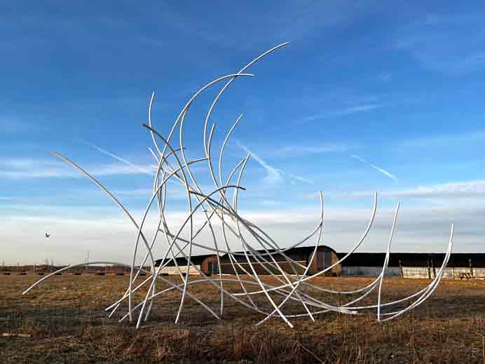 Song Jianshu  宋建树  -  A Gust of Wind  阵风  -  Painted Iron pipes  700 x 215 x 450 cm  -  Easter Earth Art Exhibition Long Island  New York  -  2023